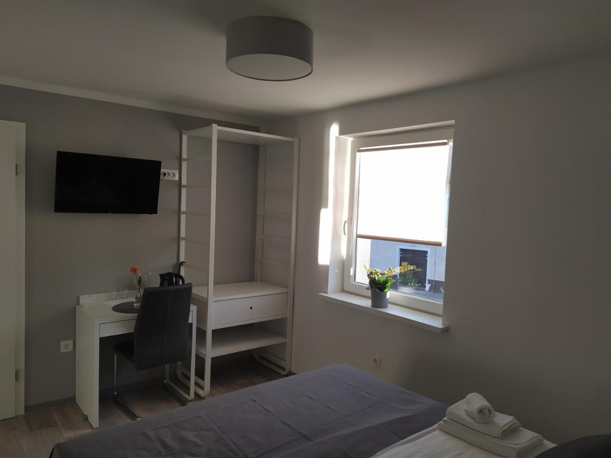 Apartment Trubarjeva33, Near Ljubljana, Free Parking Velike Lasce Exterior photo